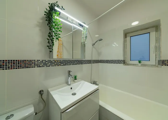 2rooms Atheneum *