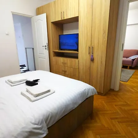 Appartement 2rooms Atheneum Boekarest